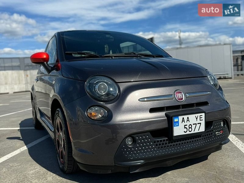 Хэтчбек Fiat 500e 2017 в Киеве