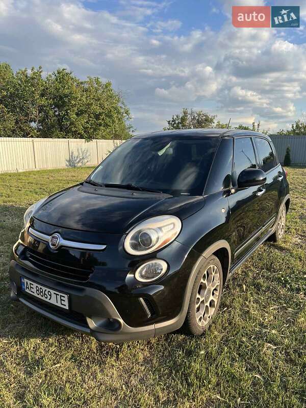 Хэтчбек Fiat 500L 2013 в Кривом Роге