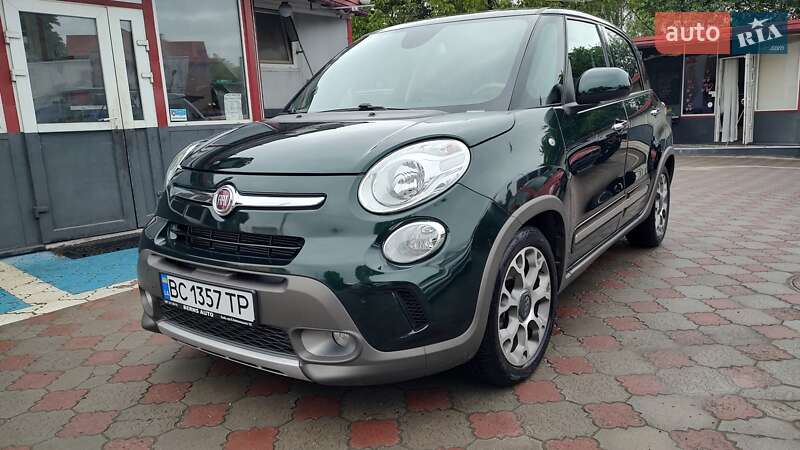 Хэтчбек Fiat 500L 2016 в Львове