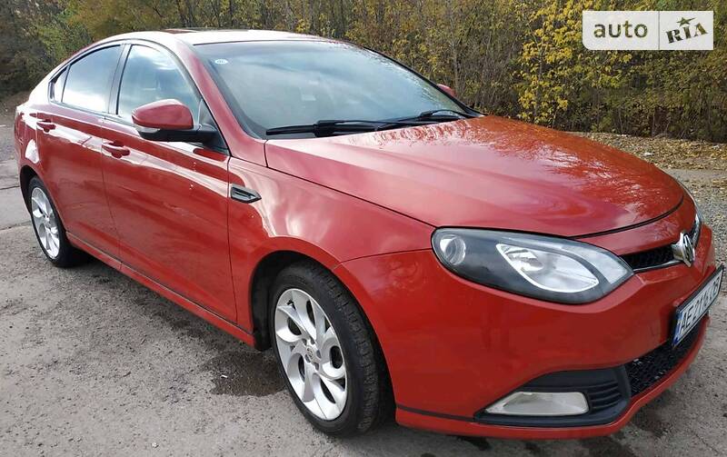 Лифтбек MG 6 2012 в Кривом Роге