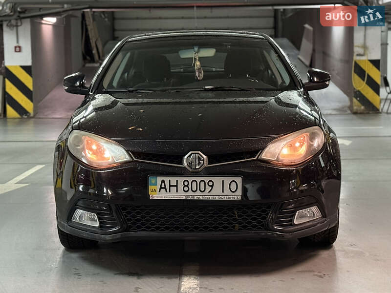 Фастбэк MG 6 2013 в Днепре
