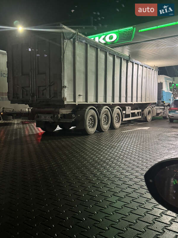 Самосвал полуприцеп Charles Roberts 72NR 2004 в Киеве Самосвал полуприцеп Charles Roberts 72NR 2004 в Киеве