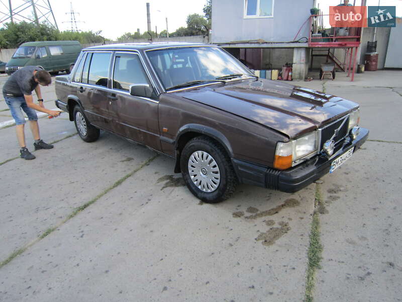 Седан Volvo 740 1984 в Сумах Седан Volvo 740 1984 в Сумах