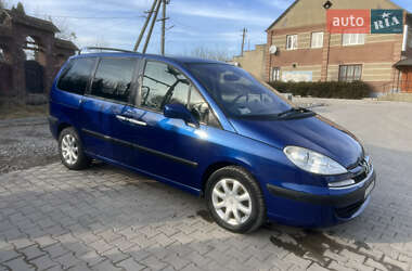 Мінівен Peugeot 807 2006 в Хотині