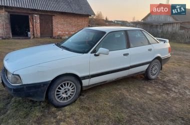 Седан Audi 80 1989 в Шацке