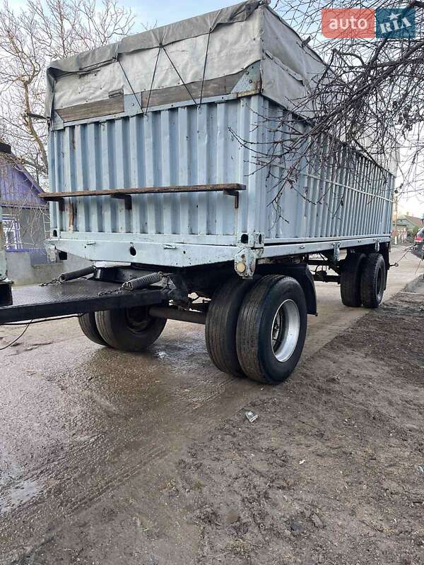 Контейнеровоз СЗАП 8352 1987 в Сарате Контейнеровоз СЗАП 8352 1987 в Сарате