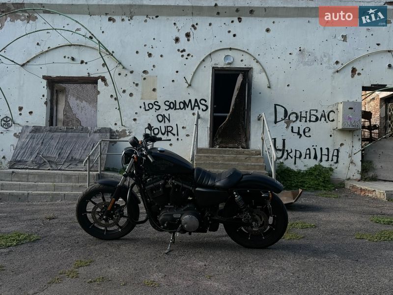 Мотоцикл Круизер Harley-Davidson 883 Iron 2017 в Киеве Мотоцикл Круизер Harley-Davidson 883 Iron 2017 в Киеве