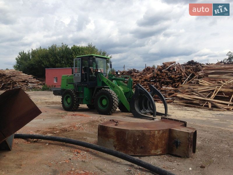 Фронтальный погрузчик PetroNick 956 2013 в Киеве