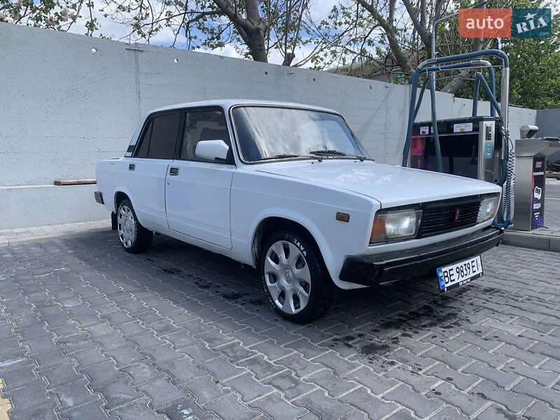 Фото Легковые на AUTO.RIA: картинки и фотогалерея - Страница