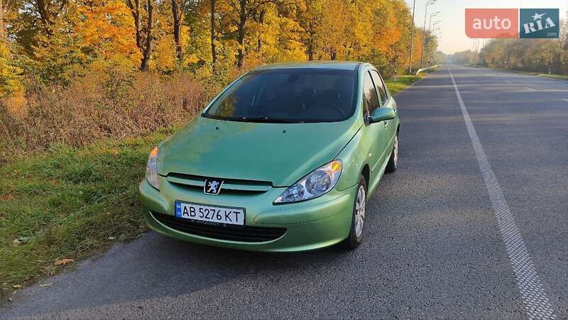 AUTO.RIA – Автомобили 2001 года в Виннице - купить авто 2001 года