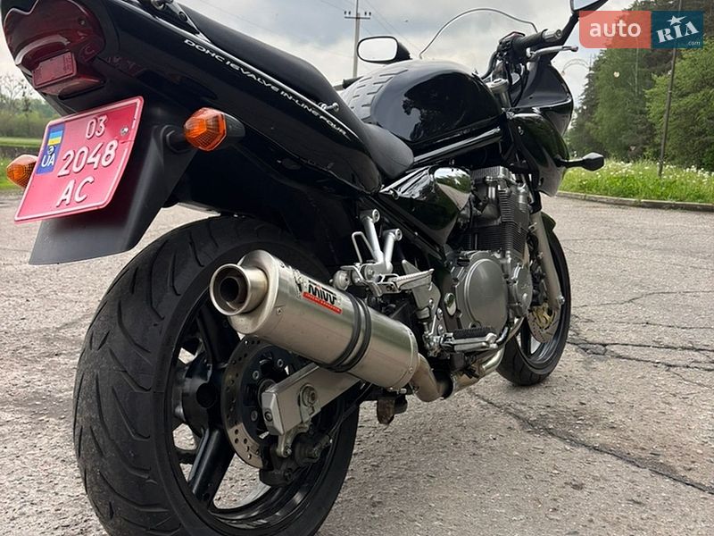 Мотоцикл Без обтекателей (Naked bike) на 19 мест купить бу в