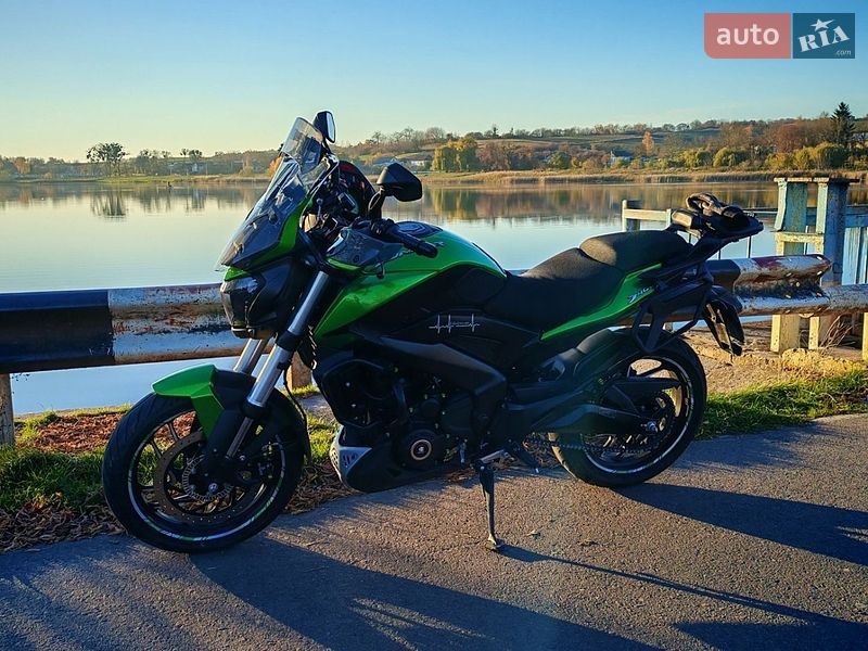 Мотоцикл Без обтекателей (Naked bike) на 19 мест купить бу в