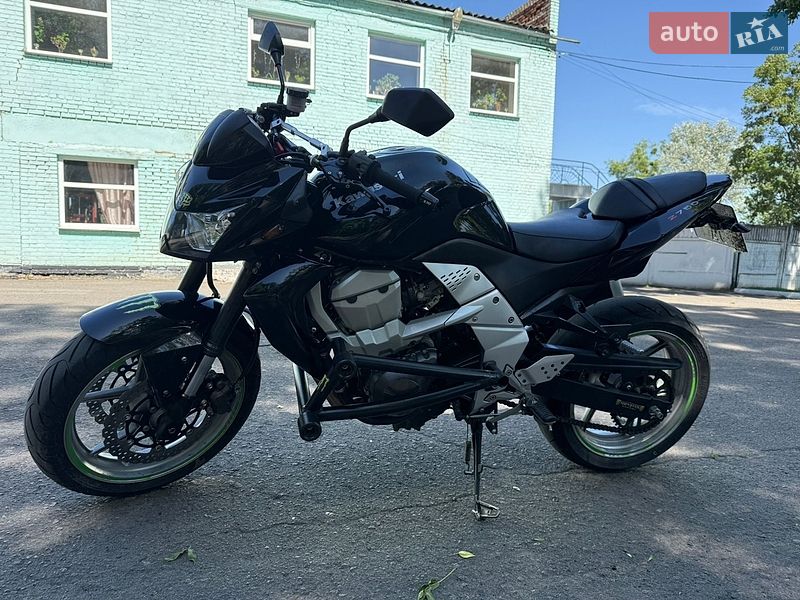 Мотоцикл Без обтекателей (Naked bike) на 19 мест купить бу в