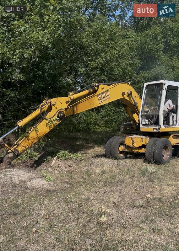 Экскаватор погрузчик Liebherr A 900 1993 в Кагарлыке