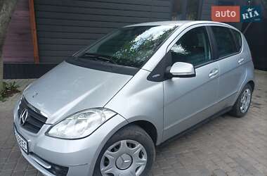 Хетчбек Mercedes-Benz A-Class 2011 в Умані Хетчбек Mercedes-Benz A-Class 2011 в Умані