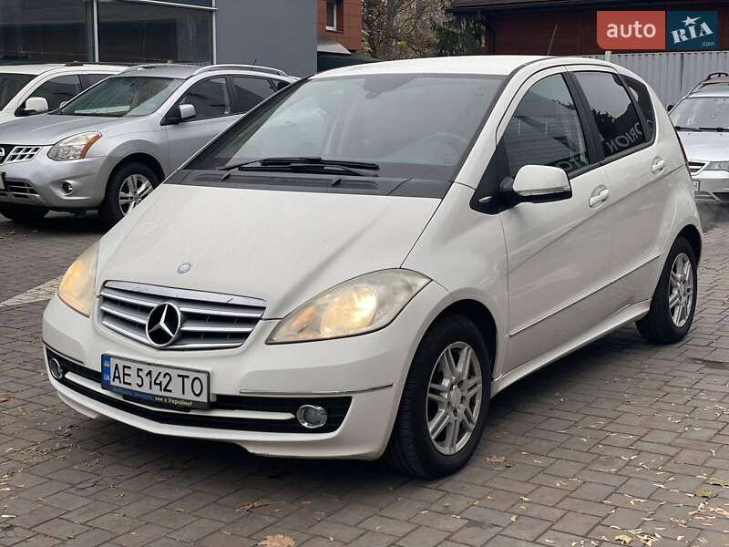 Хэтчбек Mercedes-Benz A-Class 2010 в Днепре