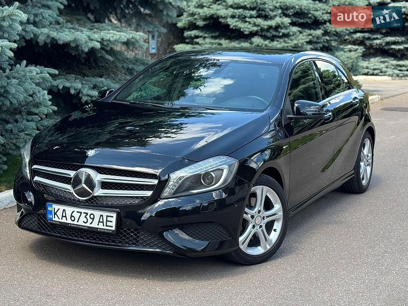 Хэтчбек Mercedes-Benz A-Class 2015 в Киеве