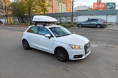 Хэтчбек Audi A1 2017 в Киеве