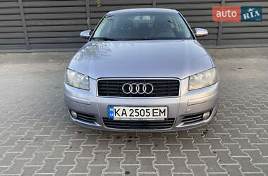 Хэтчбек Audi A3 Sportback 2004 в Вишневом