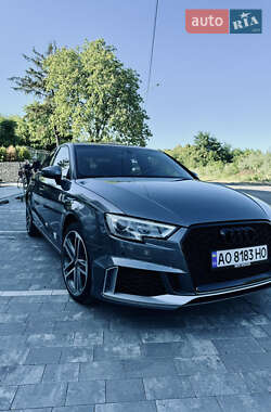 Седан Audi A3 2016 в Ужгороде