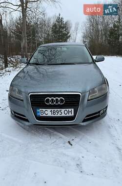 Хэтчбек Audi A3 2012 в Жовкве
