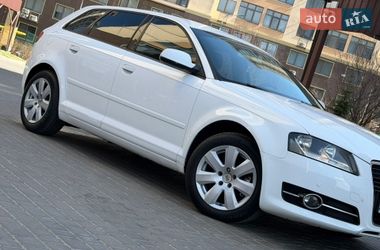Хэтчбек Audi A3 2013 в Одессе