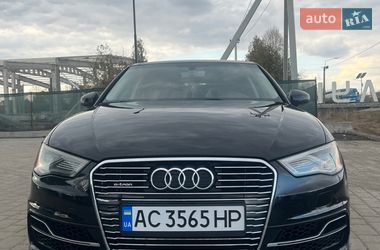 Хэтчбек Audi A3 2016 в Луцке