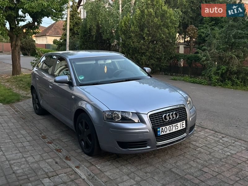 Хэтчбек Audi A3 2004 в Мукачево Хэтчбек Audi A3 2004 в Мукачево