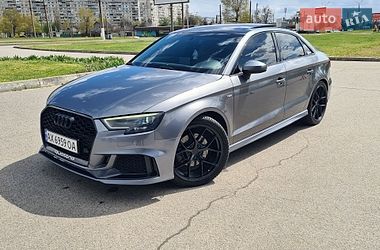 Седан Audi A3 2016 в Харькове