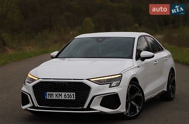 Седан Audi A3 2021 в Трускавце