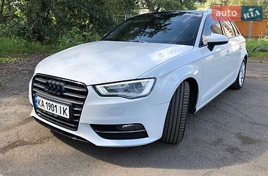 Хетчбек Audi A3 2016 в Києві