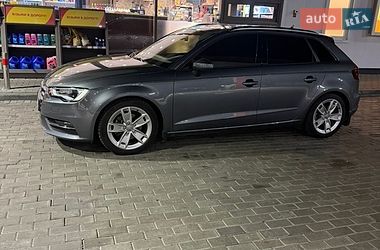 Хетчбек Audi A3 2016 в Полтаві