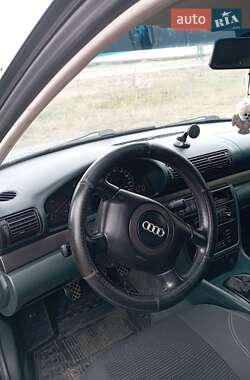 Універсал Audi A4 1998 в Нетішині