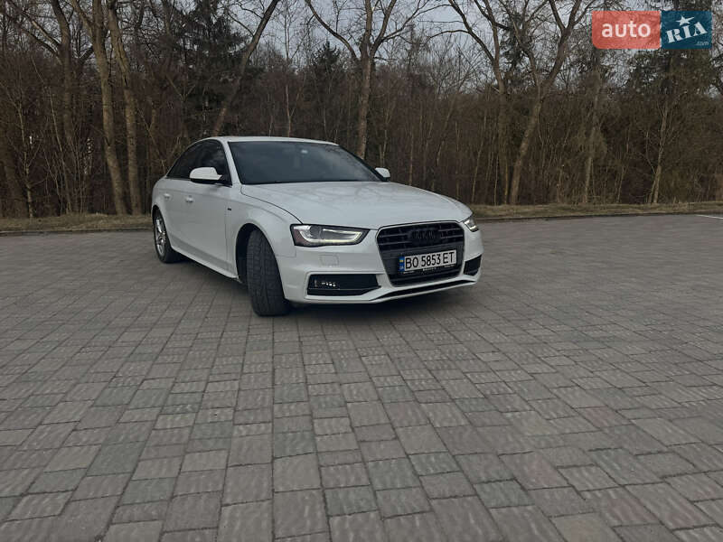 Седан Audi A4 2014 в Тернополе