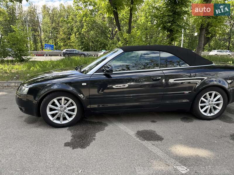 Кабриолет Audi A4 2004 в Черкассах