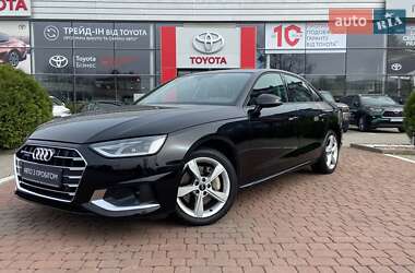 Седан Audi A4 2021 в Хмельницькому