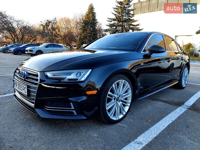 Седан Audi A4 2016 в Киеве