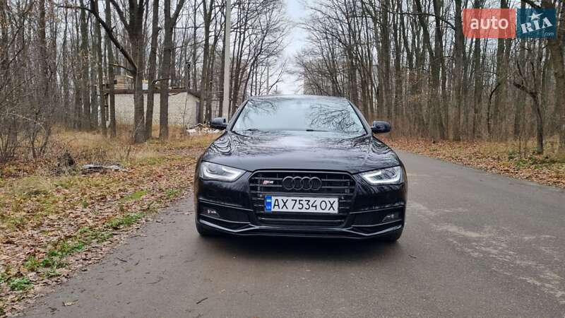 Седан Audi A4 2015 в Харькове