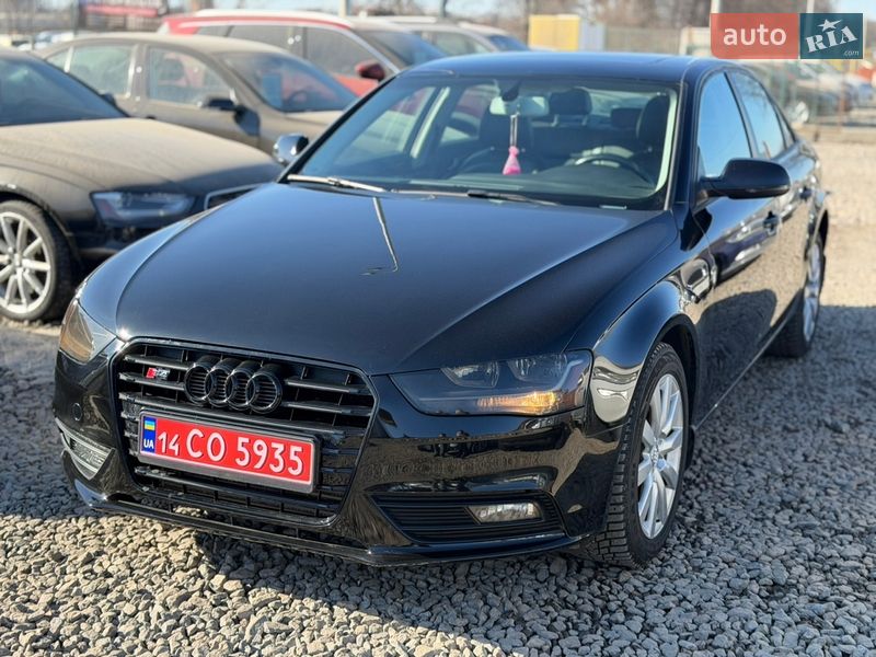 Седан Audi A4 2013 в Виннице