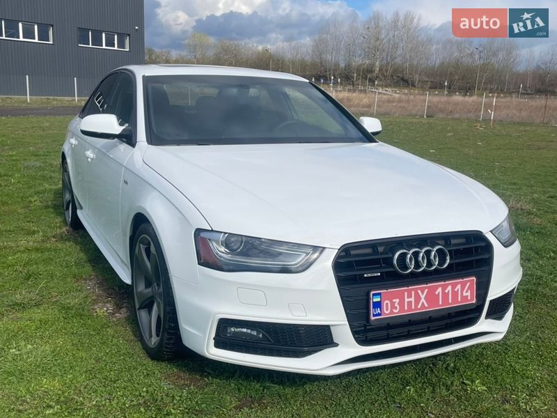 Седан Audi A4 2014 в Луцке