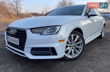 Седан Audi A4 2018 в Днепре