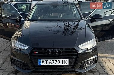 Седан Audi A4 2017 в Ивано-Франковске