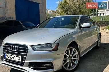 Седан Audi A4 2013 в Львові