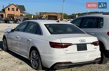 Седан Audi A4 2022 в Львові
