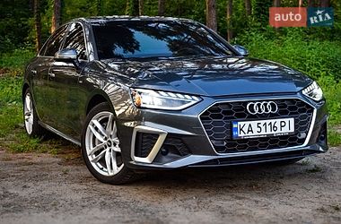 Седан Audi A4 2021 в Києві