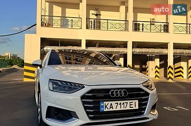 Седан Audi A4 2020 в Києві
