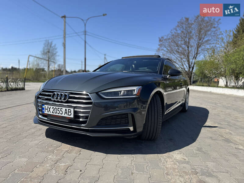 Купе Audi A5 2017 в Нетешине