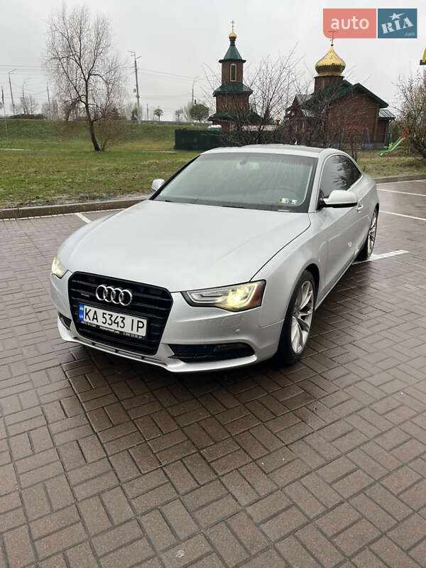 Купе Audi A5 2012 в Києві