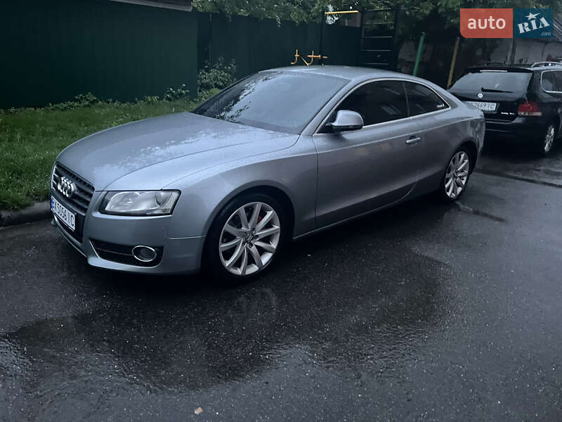 Купе Audi A5 2008 в Хмельницком