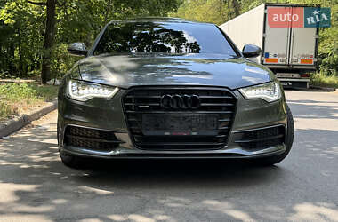 Седан Audi A6 2014 в Киеве
